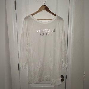EUC Victoria Secrets long sleeve sleeping shirt
